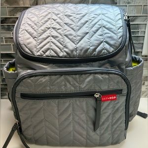 Skip hop•Gray•Forma diaper bag•back pack